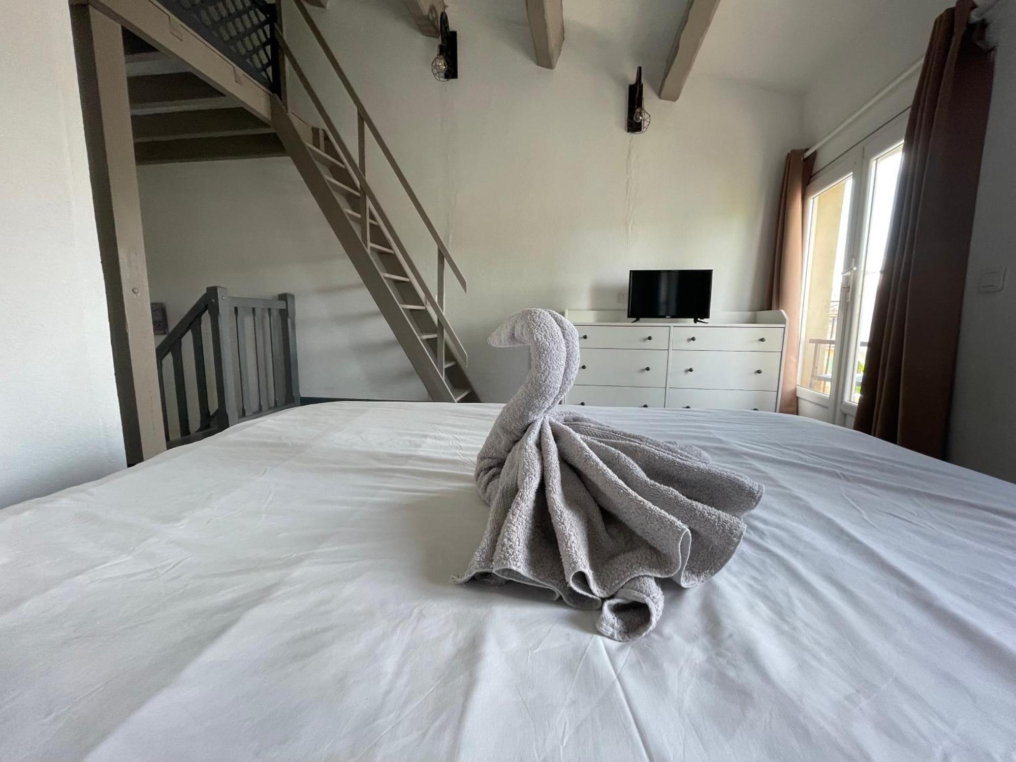 Maison De Village Avec Balcon Rooftop Maillane Экстерьер фото